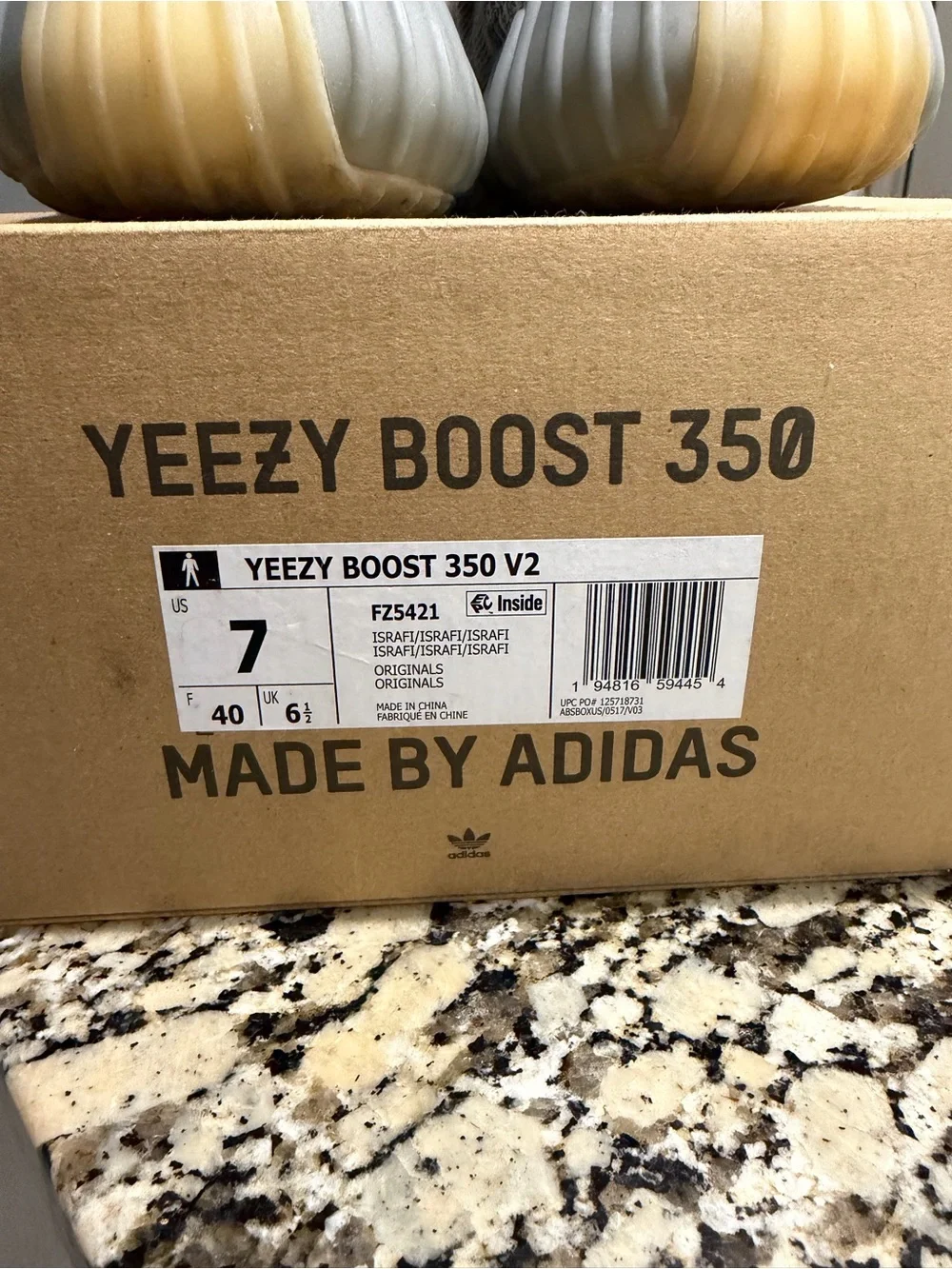 Yeezy Boost Israfi Size 7 men’s